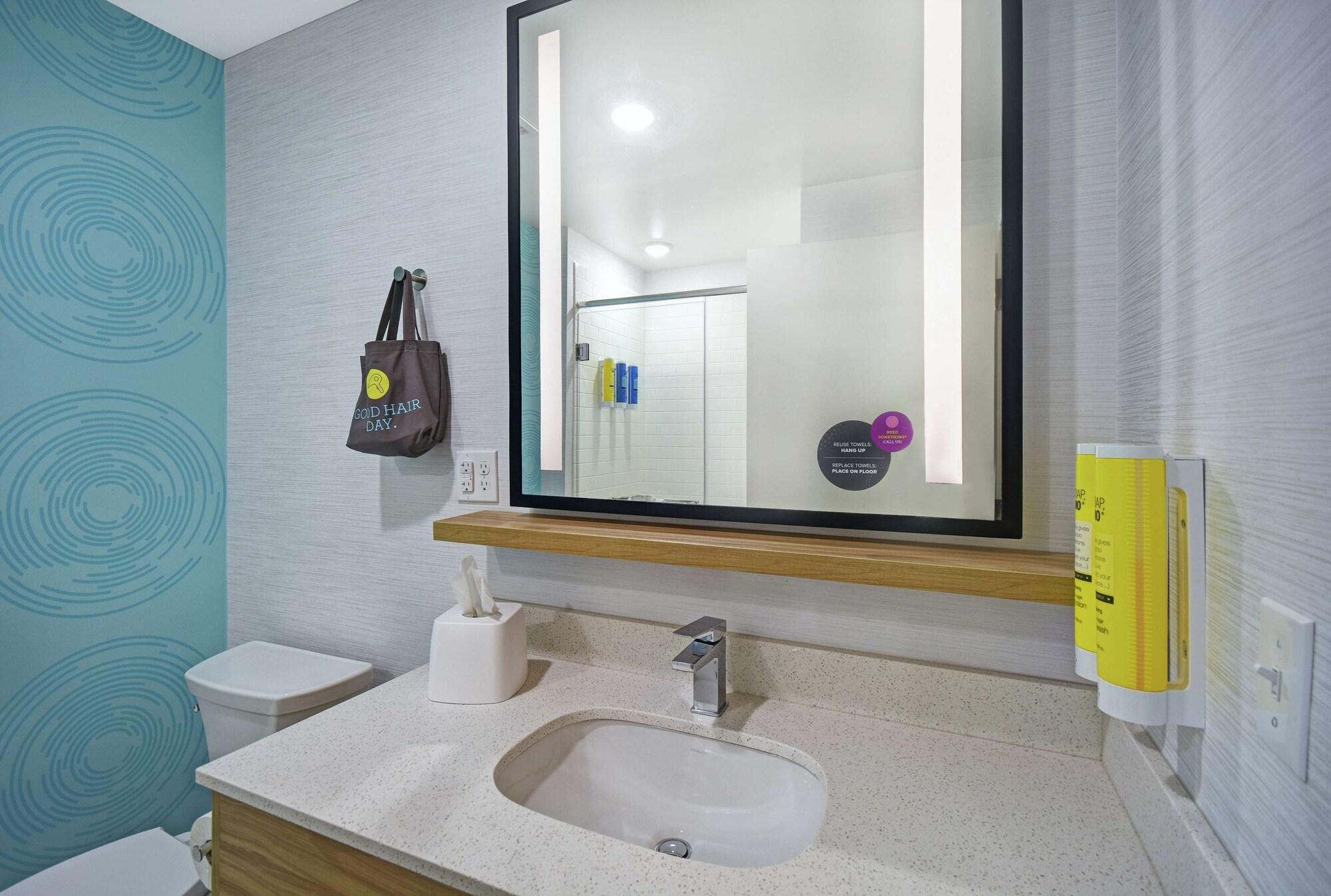 Hotel Tru By Hilton Grand Rapids Airport Kentwood Esterno foto