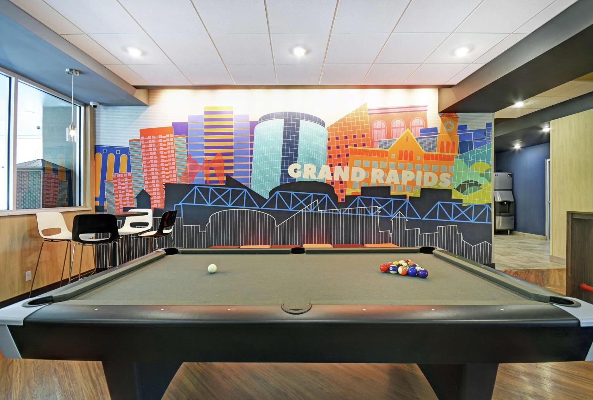 Hotel Tru By Hilton Grand Rapids Airport Kentwood Esterno foto