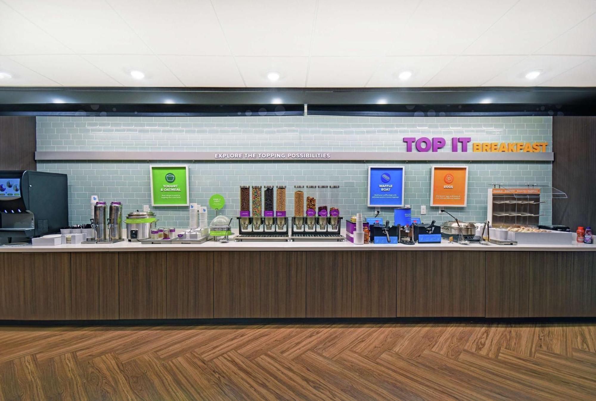 Hotel Tru By Hilton Grand Rapids Airport Kentwood Esterno foto