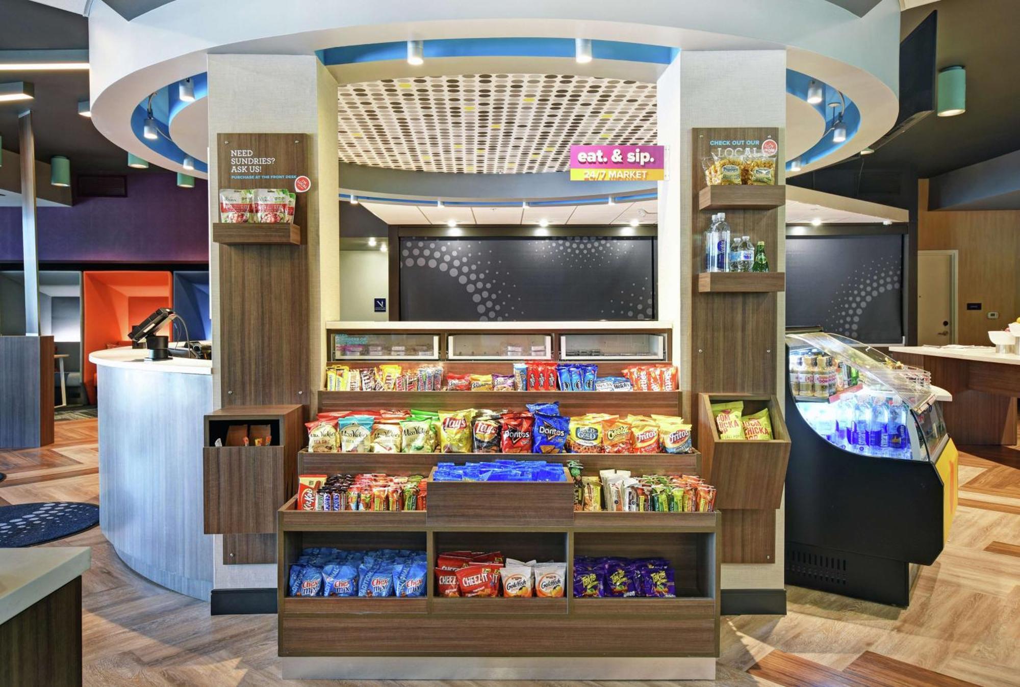 Hotel Tru By Hilton Grand Rapids Airport Kentwood Esterno foto
